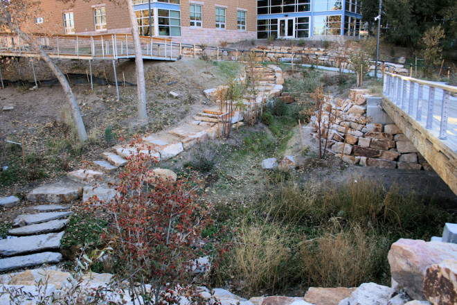 Festival Park, Castle Rock, CO – Installed by Territory Unlimited, Inc. utilizing large Siloam Slabs, Stair Treads & Siloam Cinnamon Shadow Boulders