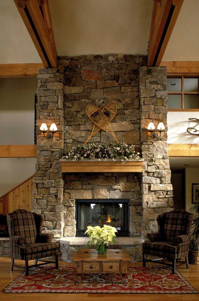 Design: Breckenridge Lands. Installation: Alpen Masons, Inc., Silverthorne, CO. Siloam Field Stone full thickness veneer.