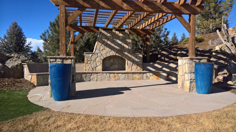 Random Web Wall Veneer 2-4” & slabs